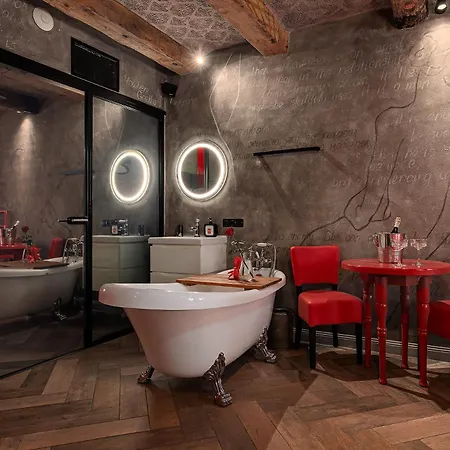 Masoch. & Cafe Hotel 4*