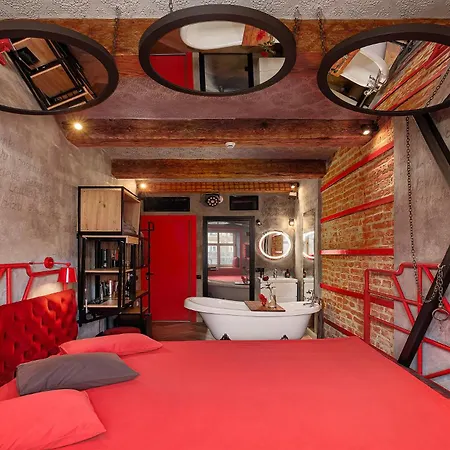 Masoch. & Cafe Hotel 4*