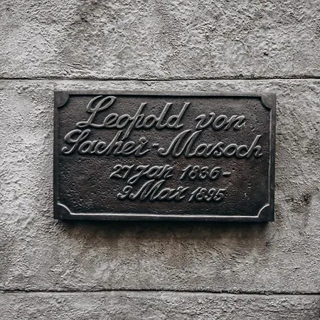 Готель мазох. Hotel&cafe