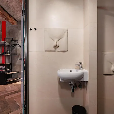 Masoch. & Cafe Hotel 4*