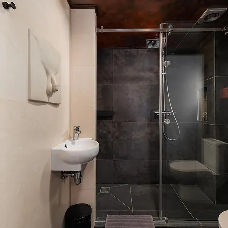 Masoch. & Cafe Hotel