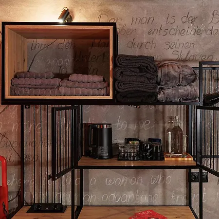 Masoch. Hotel&cafe