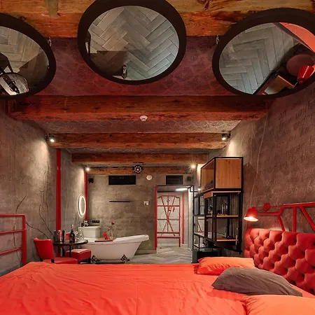 Masoch. Hotel&cafe