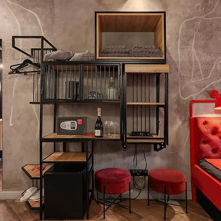 Masoch. Hotel&cafe 4*