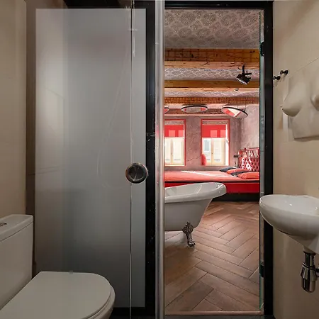 Masoch. Hotel&cafe Hotell