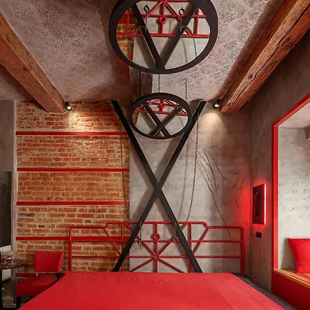 Masoch. Hotel&cafe 4*